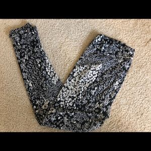 Lularoe leggings TC tall curvy